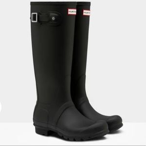 Used Hunter rain boots
